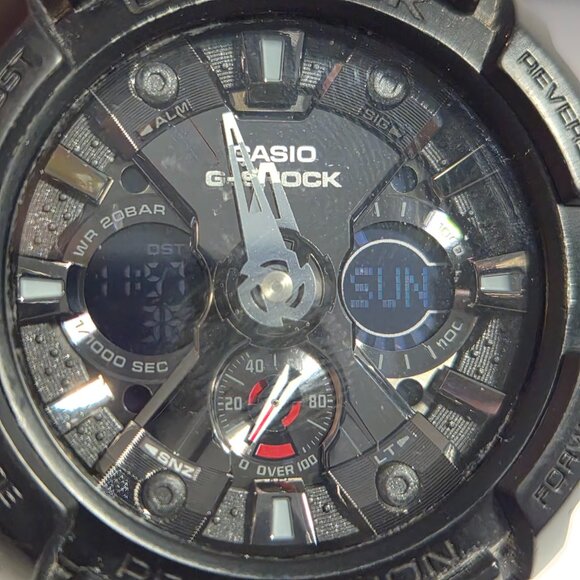 Casio G Shock Great shape Black and Chrome - Picture 4 of 11